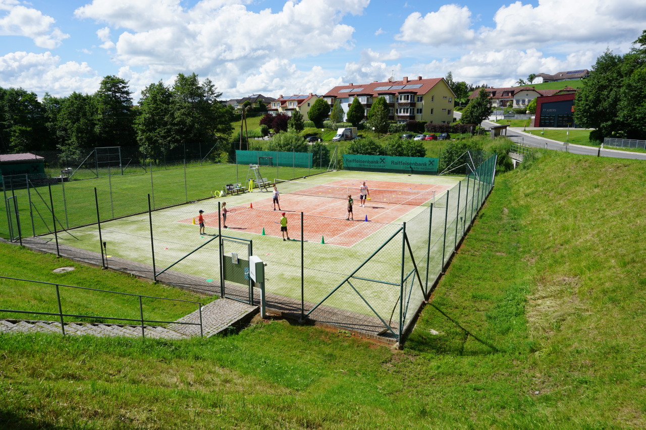 Sportplatz Auberg